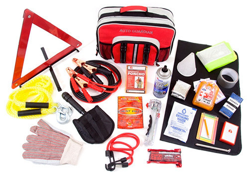 <h1>35 “Must Have” Items For Your Emergency Car Kit</h1>